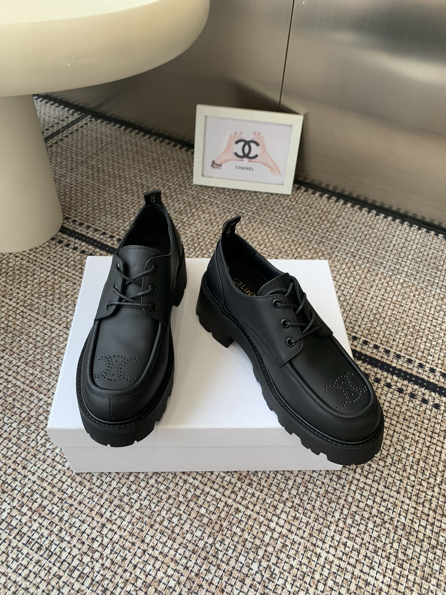 UA CELINE TRIOMPHE DERBIES IN SHINY BULL