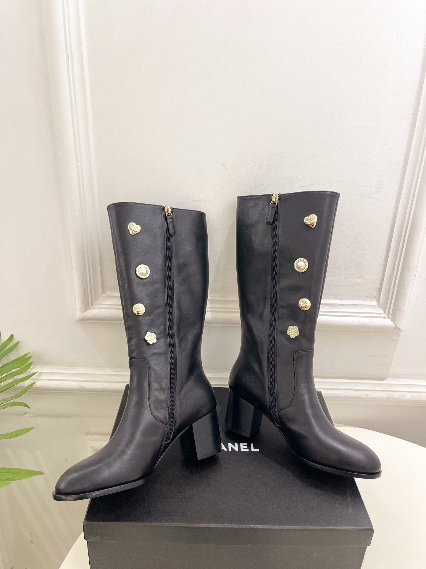 UA Chanel Boots 6cm Heel