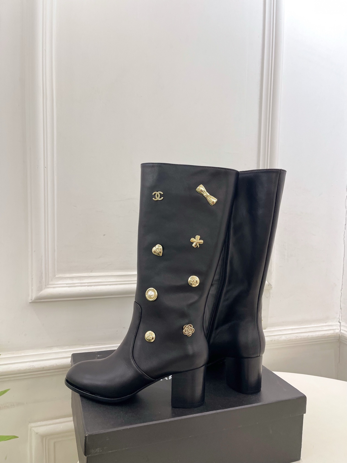 UA Chanel Boots 6cm Heel