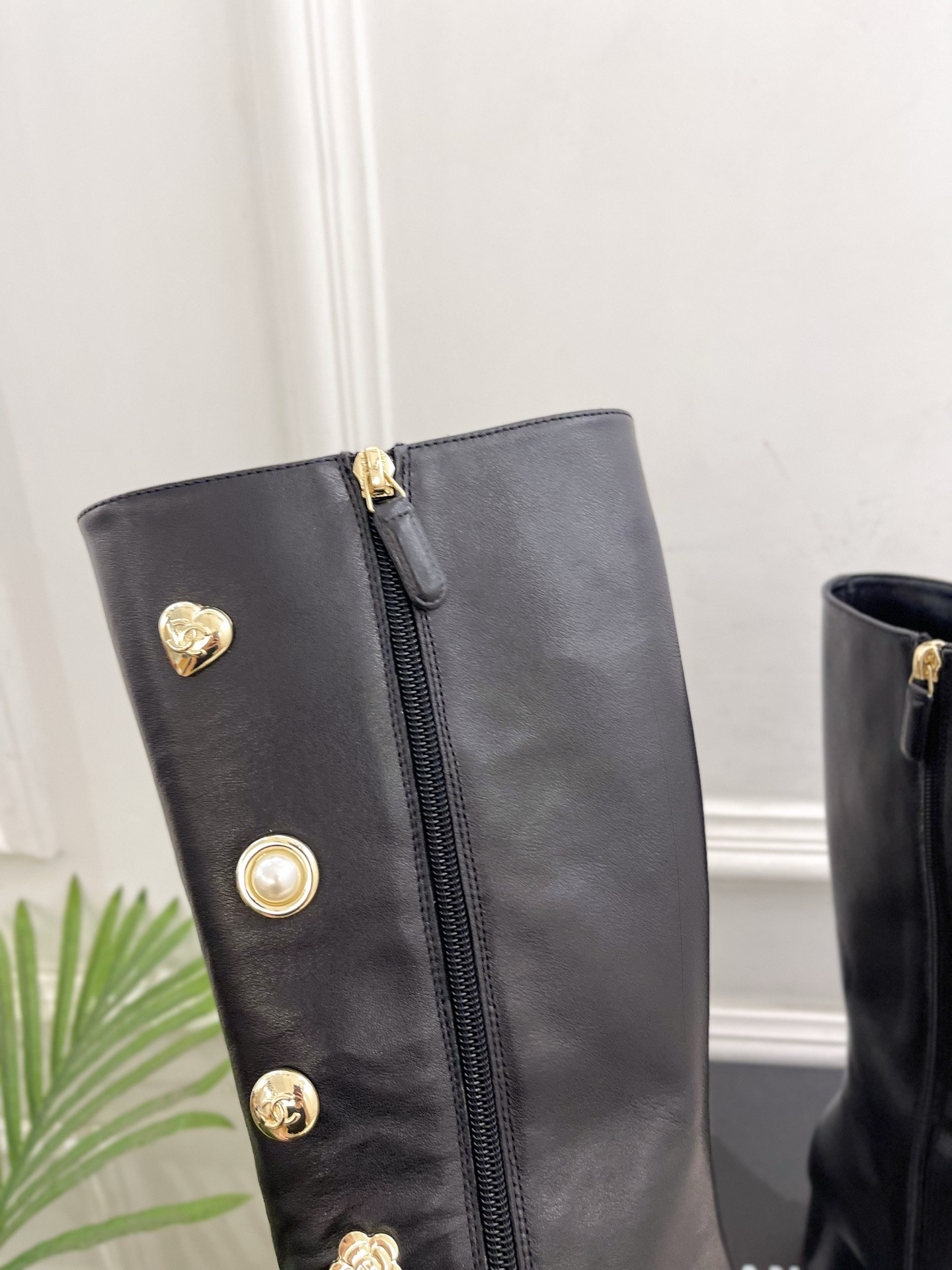 UA Chanel Boots 6cm Heel