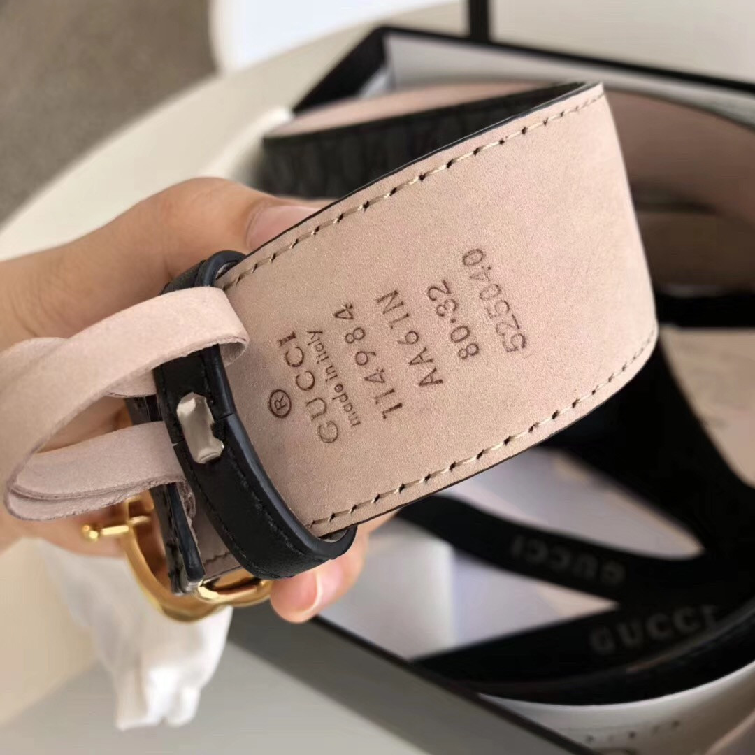 Gucci Signature leather belt for women